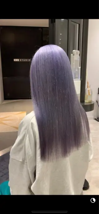 ミディアム カラー サロウィン(SALOWIN)原宿iori店所属・れい🫧 ハイトーン特化のヘアスタイル