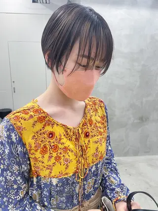 ショート nuu所属・💜ショート💜 ウルフ、ボブ二色亜美のヘアスタイル