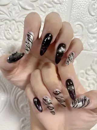 ネイル 飯塚 陽葵のネイルデザイン