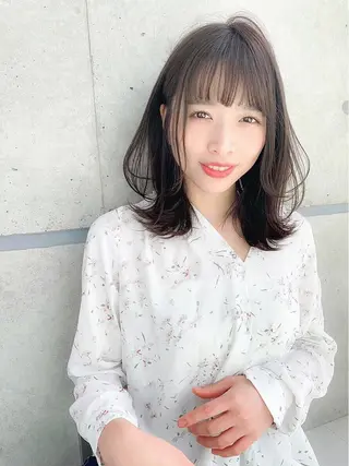 カラー 🦋透明感グレージュ /韓国レイヤー🦋のヘアスタイル