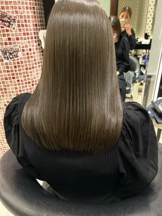 カラー コテ巻き風パーマ✨ 韓国ヘア🤎近下菜央のヘアスタイル