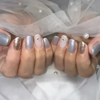 ネイル Emieux Saraのネイルデザイン