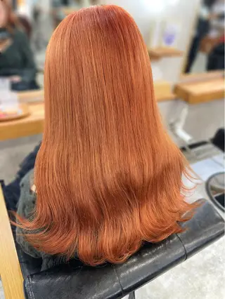 セミロング カラー 🫧あ お🫧 心斎橋のヘアスタイル