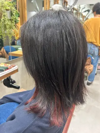 ミディアム カラー 若狭 彩花のヘアスタイル