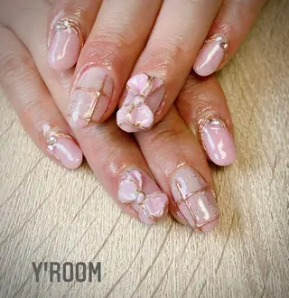 ネイル YUKA （ネイリスト）のネイルデザイン