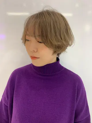 ショート カラー ハッシュカット/ハイ トーン/MANAMIのヘアスタイル