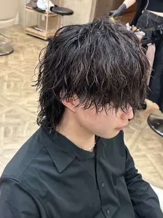 ショート パーマ メンズ パーマ職人DAIKI ツイスパ/波巻きのヘアスタイル