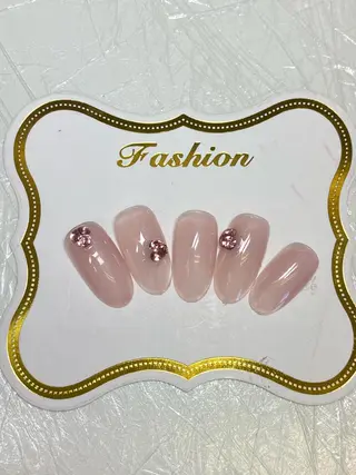 ネイル UniqueNail 長さだし専門店のネイルデザイン