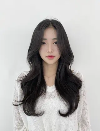 ロング 志木駅1分☆髪質改善 ミニモ限定特別割引✨のヘアスタイル