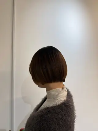 ショート 似合わせカット🫧 🍒艶カラーのヘアスタイル
