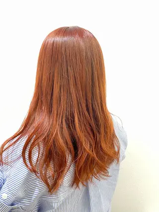 ロング カラー 秋葉原オタク向け美容室OFF-KAi!!所属・渡部凌我 小顔ウルフ ハイトーンカラーのヘアスタイル