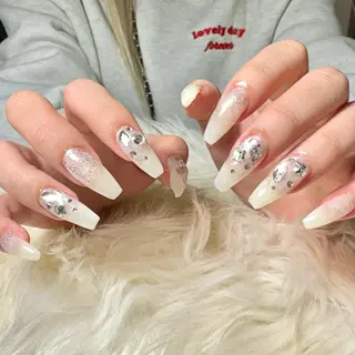 ネイル hohomi .のネイルデザイン