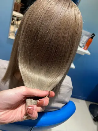 ミディアム カラー 🔥ハイトーンカラー ギャルNAOKI🔥のヘアスタイル