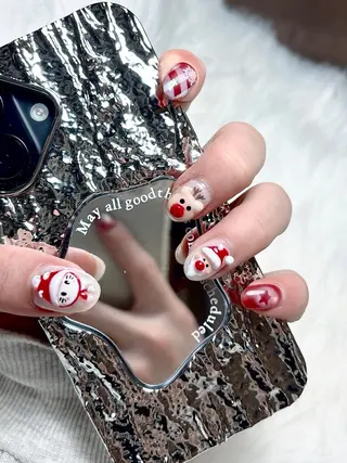 ネイル Hi Beauty 渋谷(ネイル、ハイパーナイフ6、脂肪れいきゃく、マッサージ&エステサロン)所属・Hi beauty 渋谷のネイルデザイン