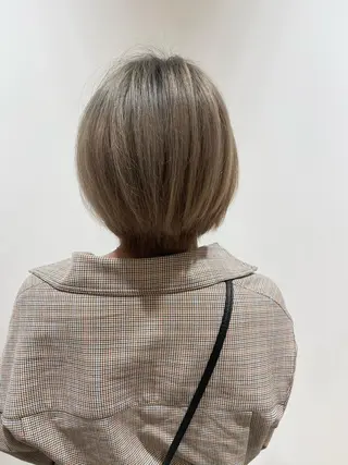 ショート カラー 🐺ウルフ/レイヤー 似合わせ‎🤍沙羅のヘアスタイル