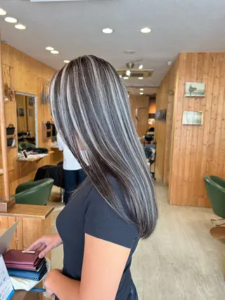 セミロング 高山 滉太のヘアスタイル