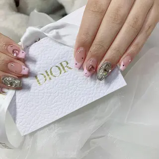 ネイル La neige* yuki 🥯🍑のネイルデザイン