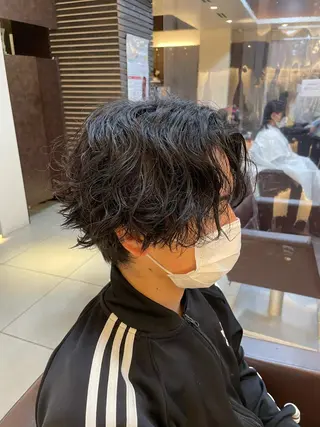 ミディアム パーマ メンズ 静岡/草薙パーマ メンズバレイヤージュのヘアスタイル