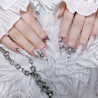 ネイル 🌈Yun nail hyejin💋のネイルデザイン