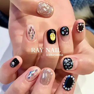 ネイル Arowa 伊田のネイルデザイン