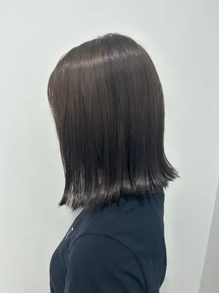 ミディアム レイヤー・ナチュラル RUKUのヘアスタイル