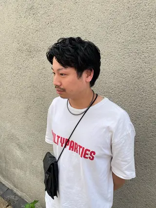 パーマ メンズ 慎太朗/パーマ/ボブ /センターパートのヘアスタイル