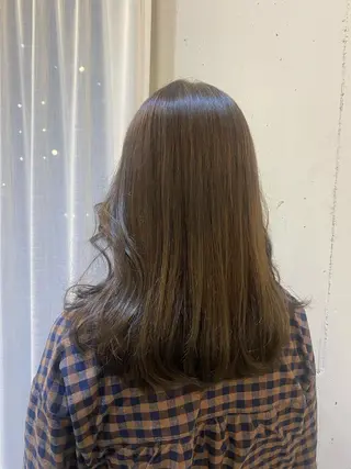 セミロング TOTAL BEAUTY BREK藤枝店所属・. SHIZUKAのヘアスタイル