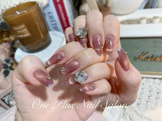 ネイル One Plus Nail Salonのネイルデザイン