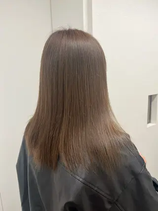 カラー 艶カラー🪄🪽 haruka🪽のヘアスタイル