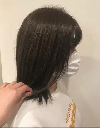 ミディアム カラー カノエ 乃木店のヘアスタイル