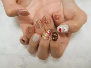 ネイル LoLo nail kのネイルデザイン
