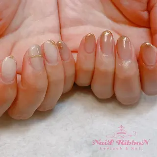 ネイル ネイルリボン 受付スタッフのネイルデザイン