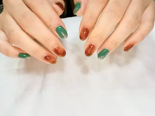 ネイル . JUNのネイルデザイン