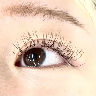 マツエク・マツパ Eyelash 大阪梅田 MAXKELLY【アイラッシュ ウメダ マックスケリー】所属・🦋maxkelly .mizuki🦋のマツエク・マツパデザイン