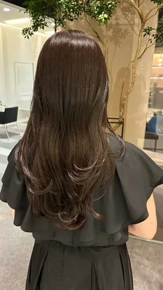 ロング カラー3000円🦋 鈴木思音のヘアスタイル