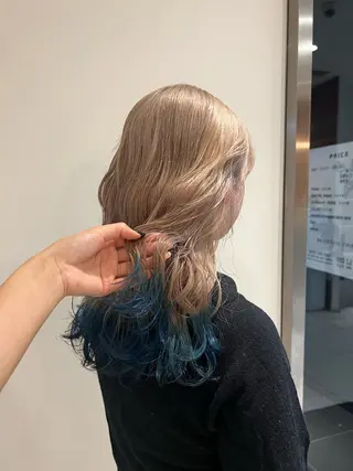 カラー hiyori /ハイトーンカラーのヘアスタイル