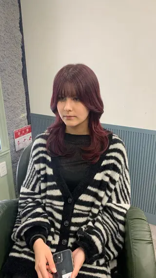 カラー ♡roa/韓国ヘア/ 似合わせカット🧸のヘアスタイル