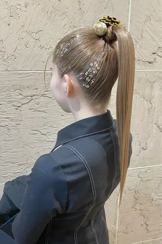 ロング ヘアアレンジ 菊地 紗矢のヘアスタイル