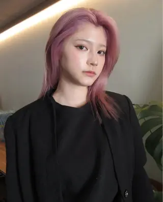 セミロング カラー 🎀ハイトーン🎀/ Chizukiのヘアスタイル