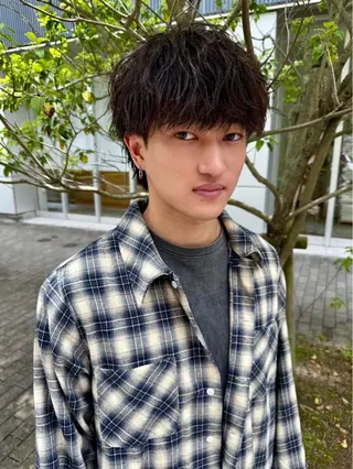 ショート パーマ メンズ 亀井隆汰/メンズ専門 パーマ特化美容師のヘアスタイル