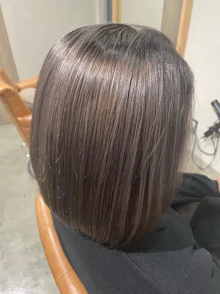 カラー まつやま さおりのヘアスタイル