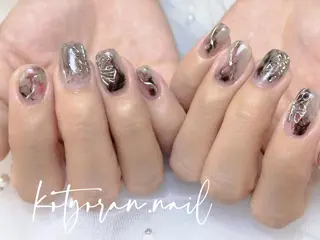 ネイル モナ& ミユのネイルデザイン