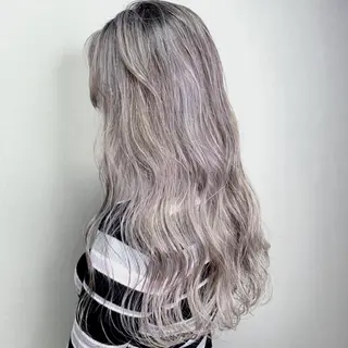 ロング カラー 松井那津子 /ハイライトブリーチのヘアスタイル