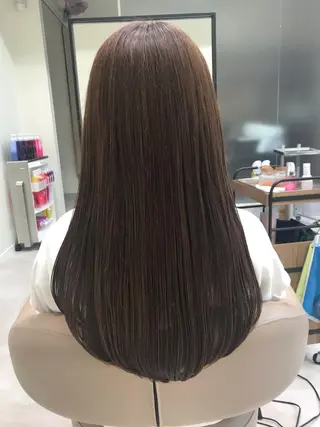 ロング ボブ/インナーカラー /眉毛/Miyuのヘアスタイル