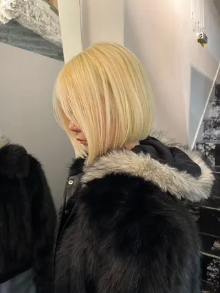 カラー KAHO /ブリーチ /デザイン𖥔 ࣪のヘアスタイル