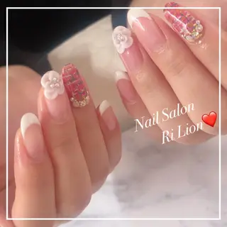 ネイル RiLion💗 Risa🦋💜のネイルデザイン