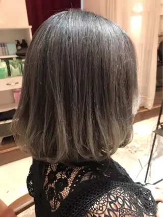 ミディアム カラー BEBE所属・ご新規様限定 透明感カラーKANAのヘアスタイル