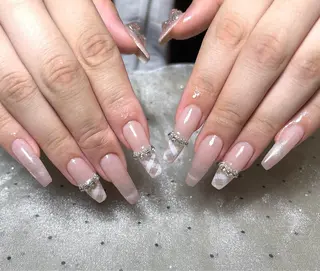 ネイル モナ& あきのネイルデザイン