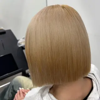 ミディアム カラー welring所属・Aoba 🫧艶ハイトーン🫧のヘアスタイル