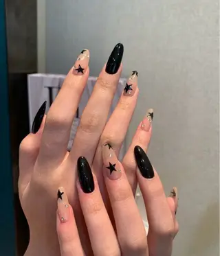 ネイル ラッキーネイルサロン西川口東口店所属・山田 由奈のネイルデザイン